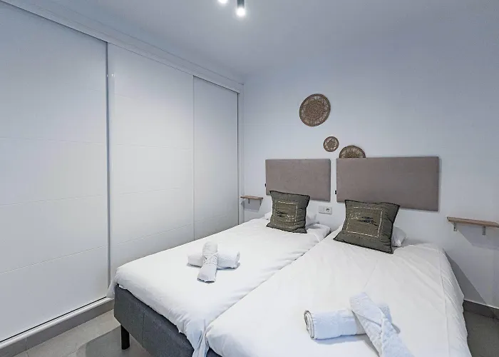 Terrazas De Ladera V3 By Casasol * 内尔哈