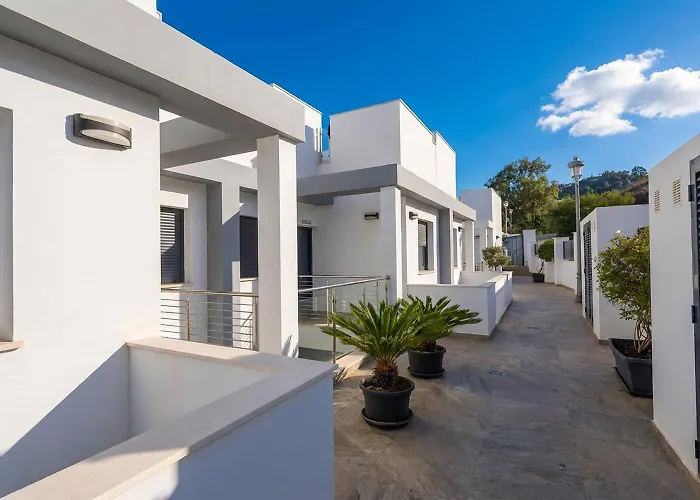 Terrazas De Ladera V3 By Casasol 内尔哈